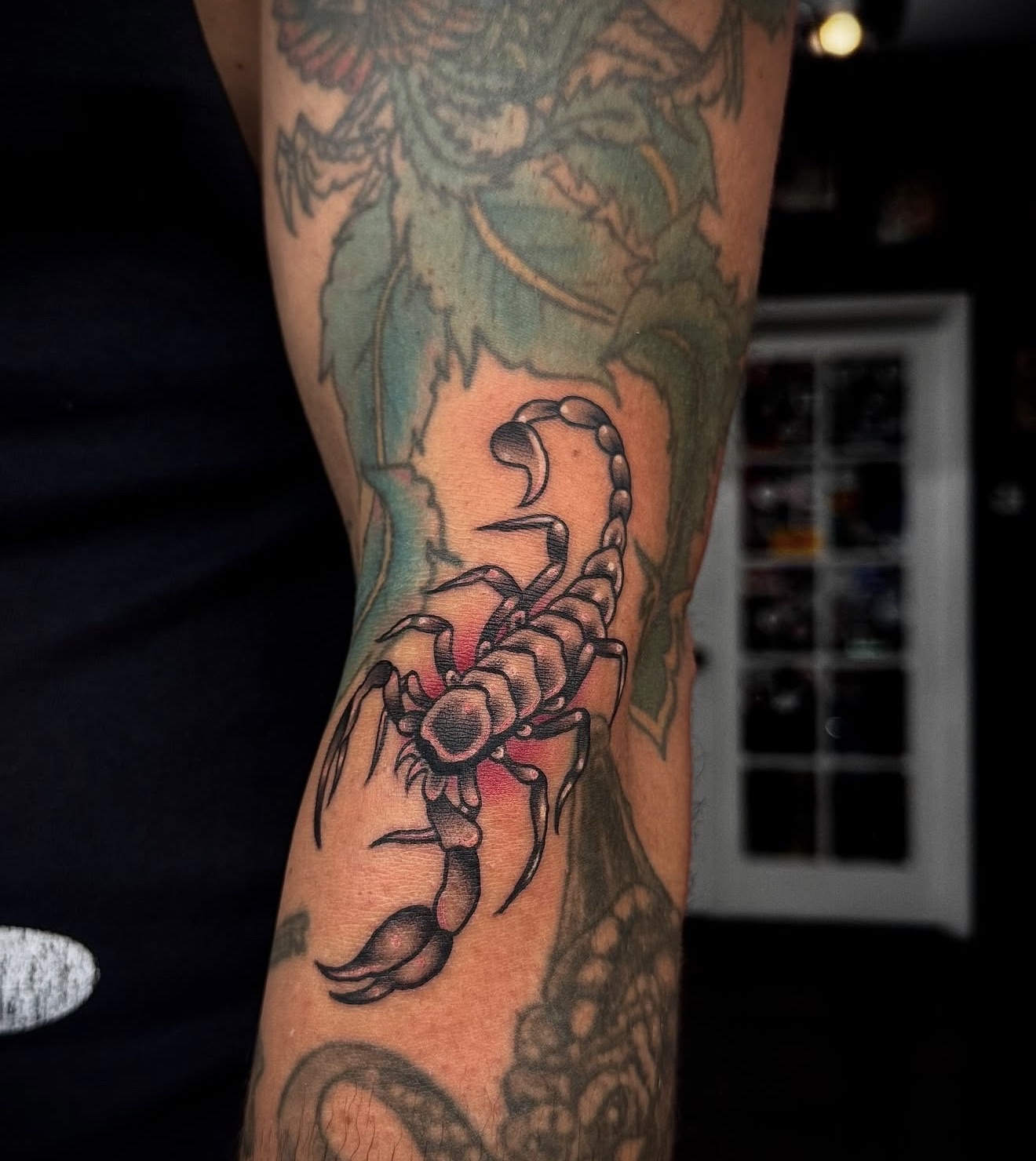 American traditional scorpion to fill in this gap